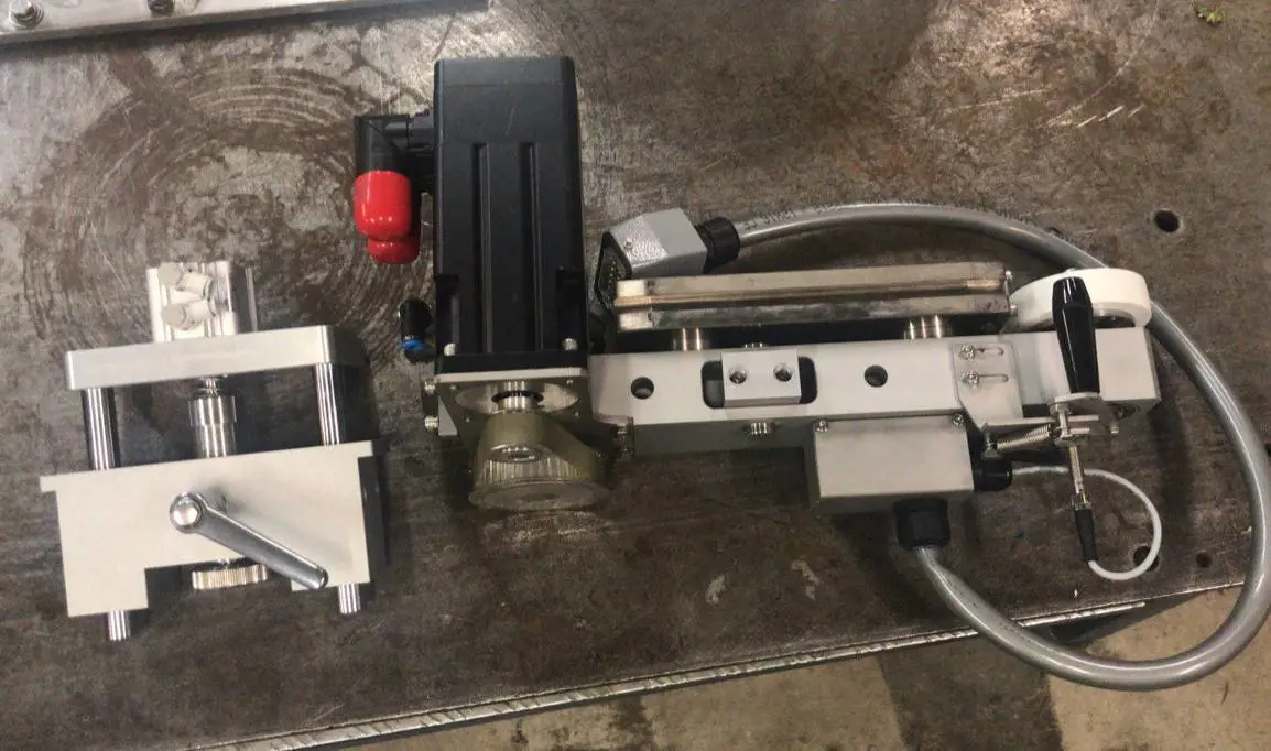 Dismantling And Servicing Complex Machines